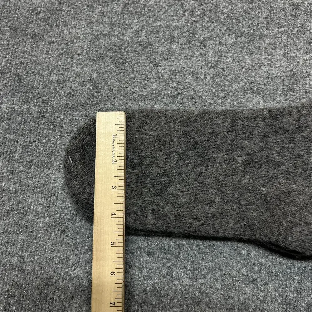 Siberia Socks Mens One Size Gray Wool Mid Calf Fish Graphic Thermal Winter